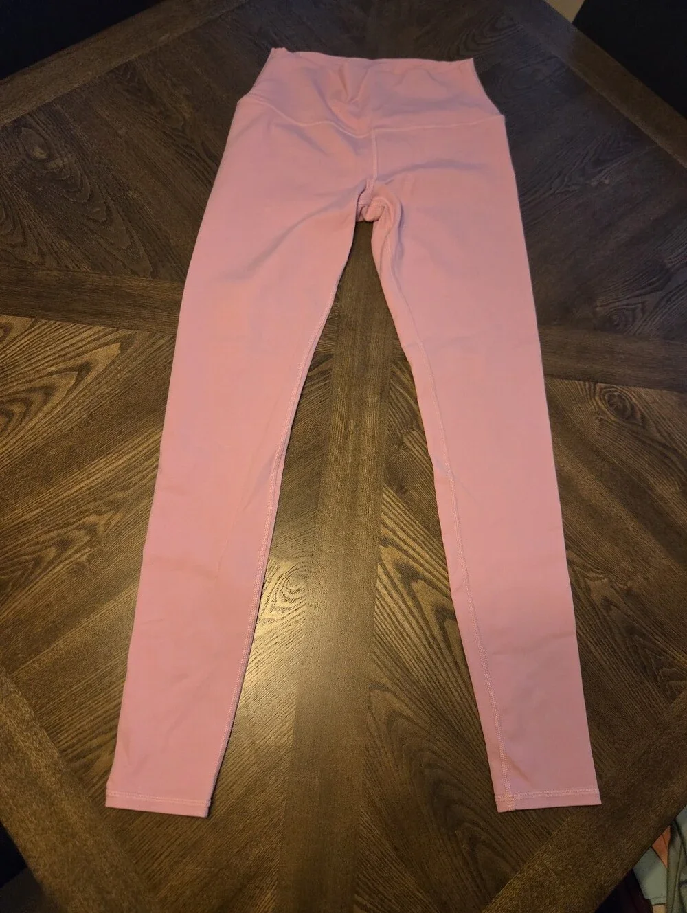 Alo Yoga High Waist Airbrush Full Length Legging in Pink sz MEDIUM